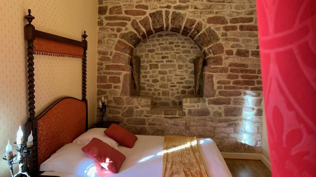 Le Moulin Du Boisset Bed and Breakfast Saint-Denis-lès-Martel Eksteriør billede